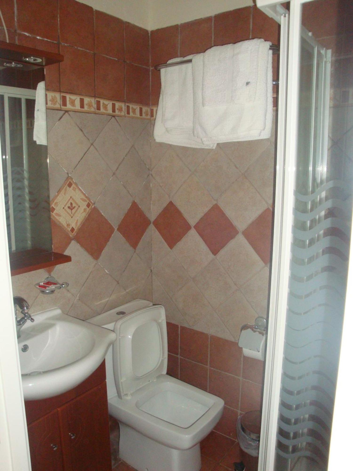 Guesthouse Aktaion อาฟิสโซส ภายนอก รูปภาพ