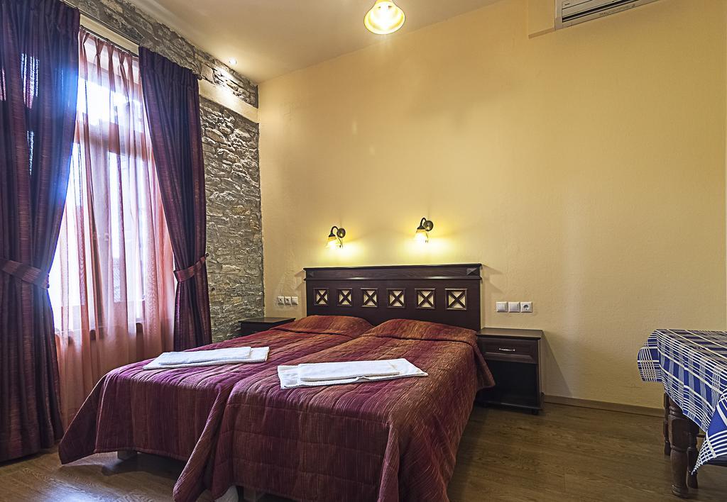 Guesthouse Aktaion อาฟิสโซส ภายนอก รูปภาพ